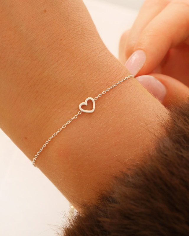 Zilveren armband met 1 hartje