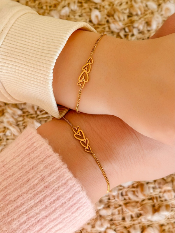 Hartjes armbanden voor moeder en dochter