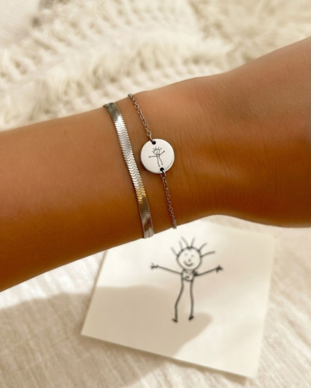 Armband met tekening graveren