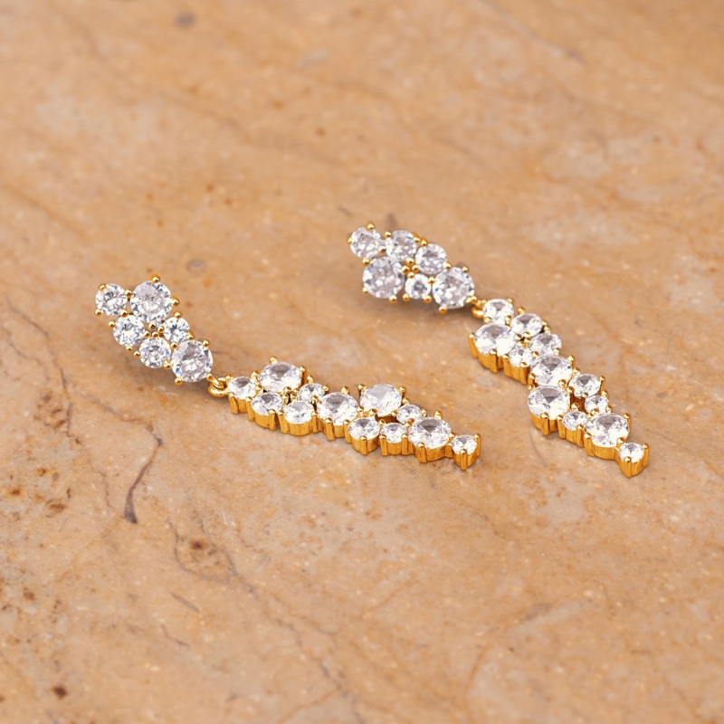 Sparkle oorbellen goud voor de bruid