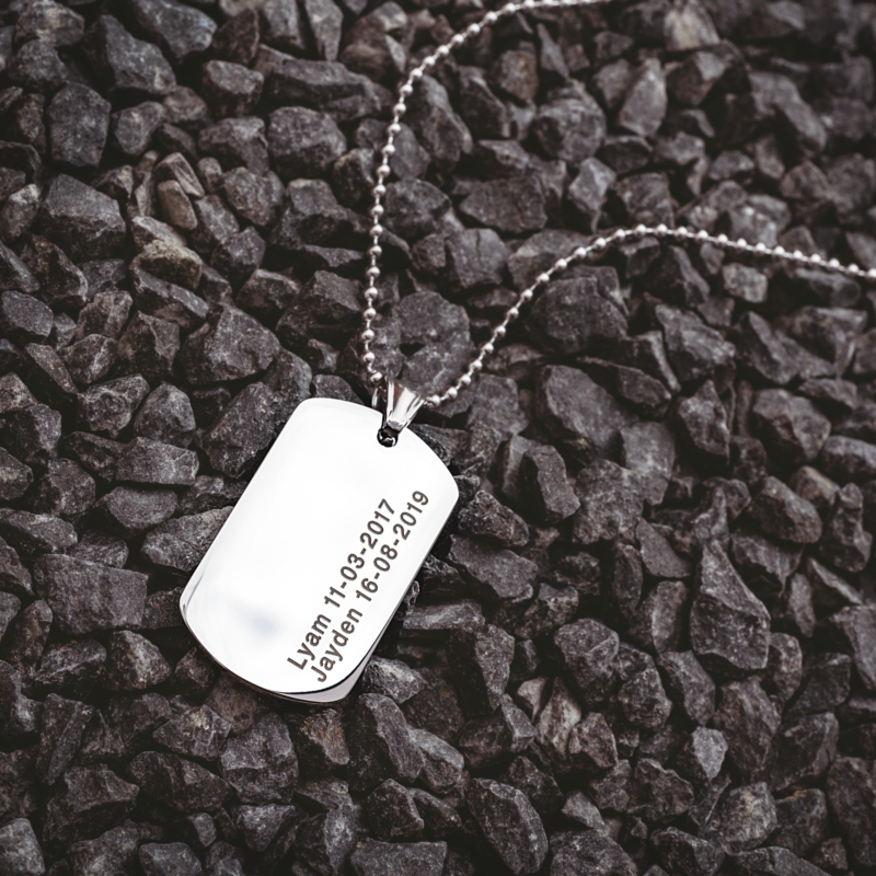 Dog tag ketting zilver met gravering