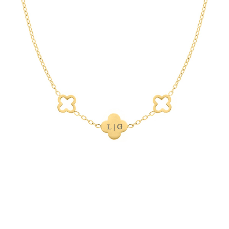 Initial ketting with triple clover goudkleurig