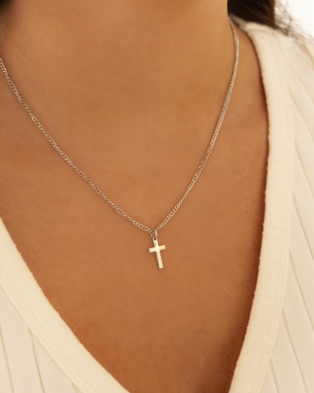 zilveren ketting met kruisje voor dames