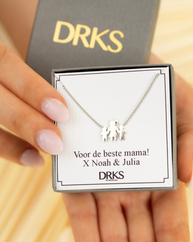 Moeder met 2 kids ketting zilver
