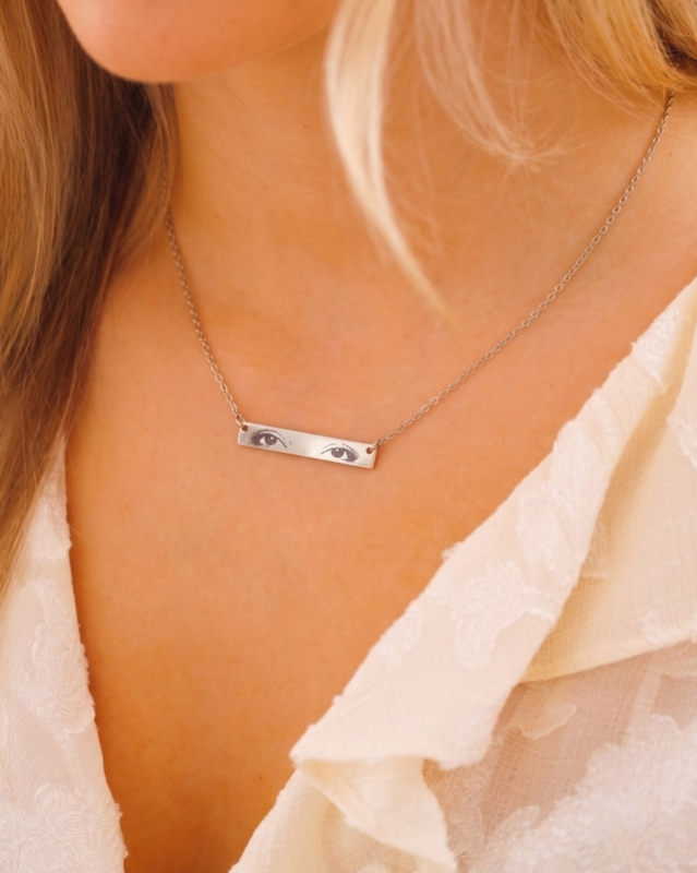 Zilveren ketting met ogen