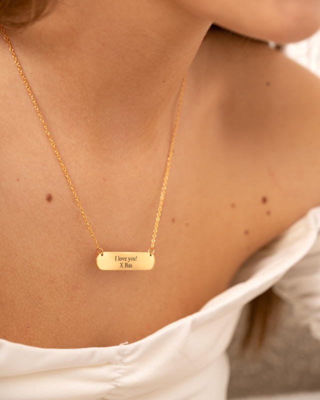 Gouden bar ketting met gravering