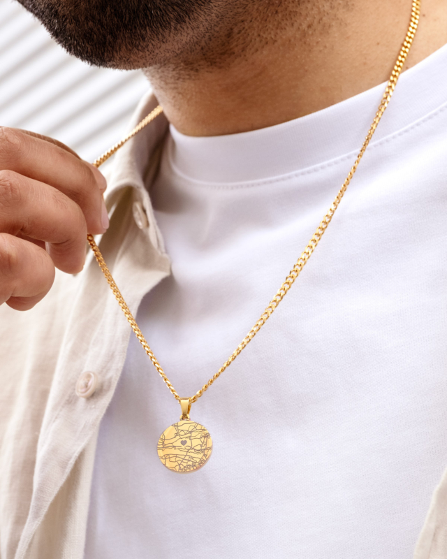 Gouden ketting voor mannen met locatie