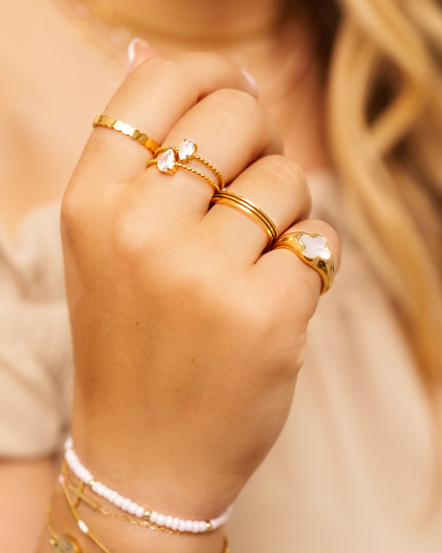 Verstelbare ring dots goudkleurig