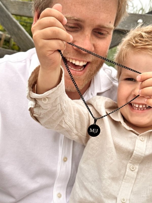 heren ketting met initialen met papa en zoon