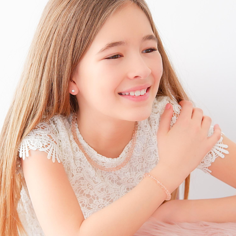 kleine sparkle oorbelletjes voor een complete set voor de kinderen
