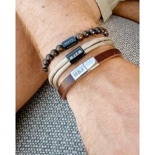 Heren kralen armband met naam bruin
