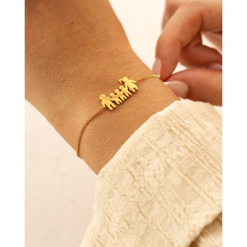 Armband man vrouw en drie kinderen goudkleurig