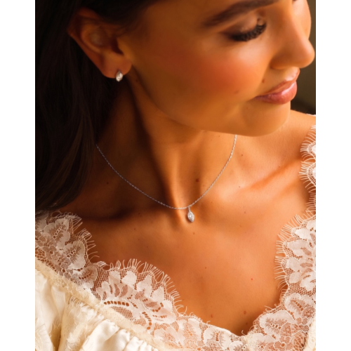 Ketting met druppel steentje