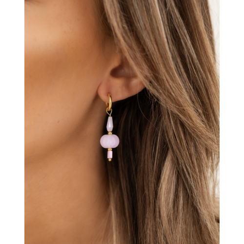Oorringetjes roze hangers goudkleurig