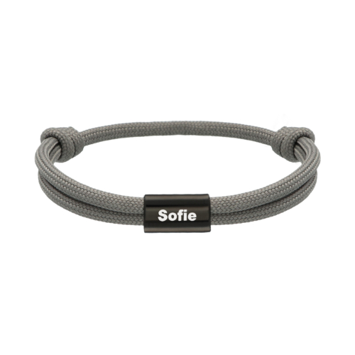 Naam armband heren grijs