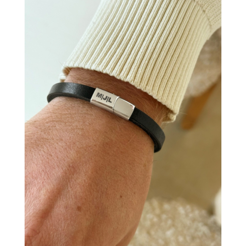 Heren armband leer graveren zwart