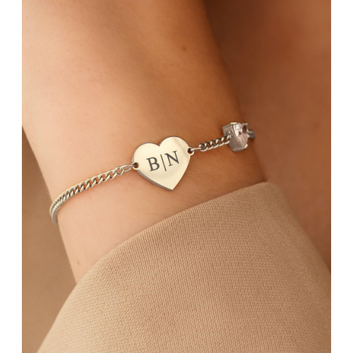 Graveerbare love armband met steentje
