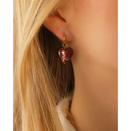 Oorbellen hartje rood goudkleurig