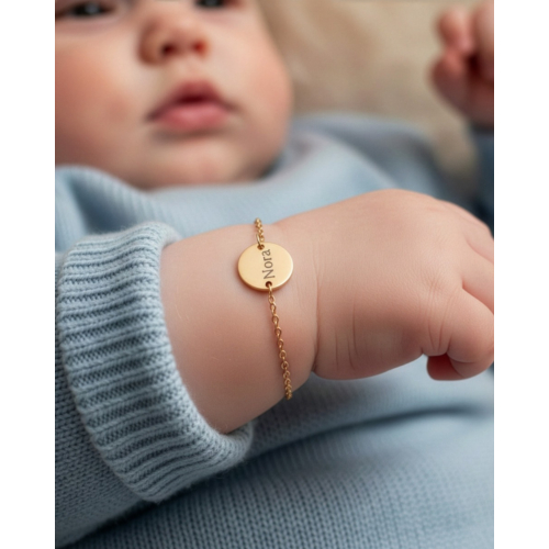 Graveerbaar baby armbandje goldplated