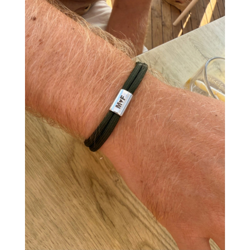 Naam armband heren groen zilverkleurig