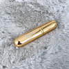 Gouden parfumverstuiver met daarop bride's crew