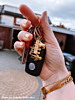 Influencer met graveerbare DRKS sleutelhanger 