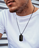 Graveerbare dog tag ketting in de kleur zwart
