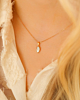 Ketting met druppel steentje in het goud