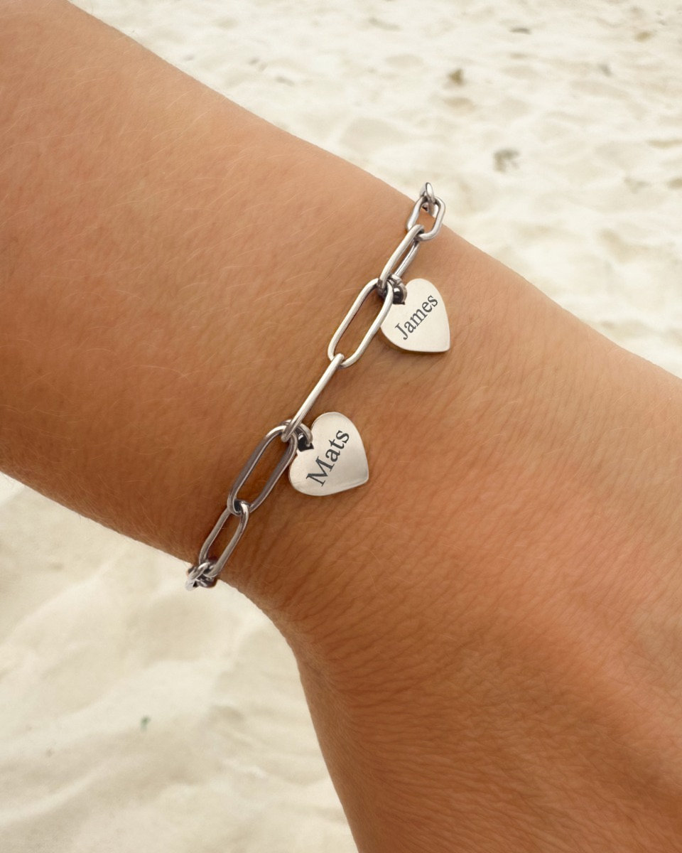 zilveren hartjes armband met namen