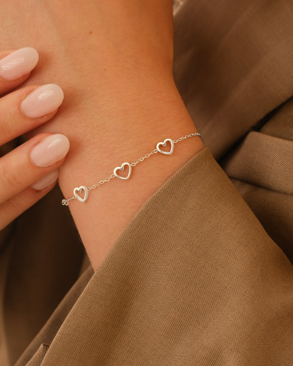 Zilveren hartjes armband 3 hartjes