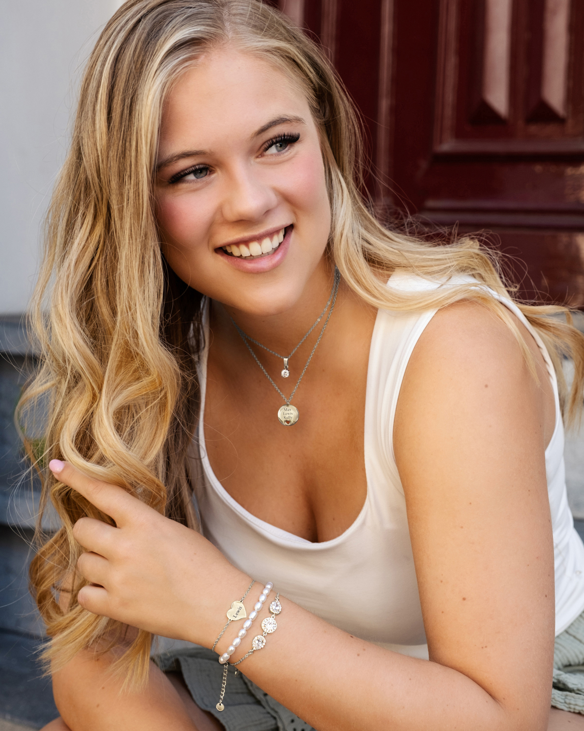 Zilveren sieraden bij model