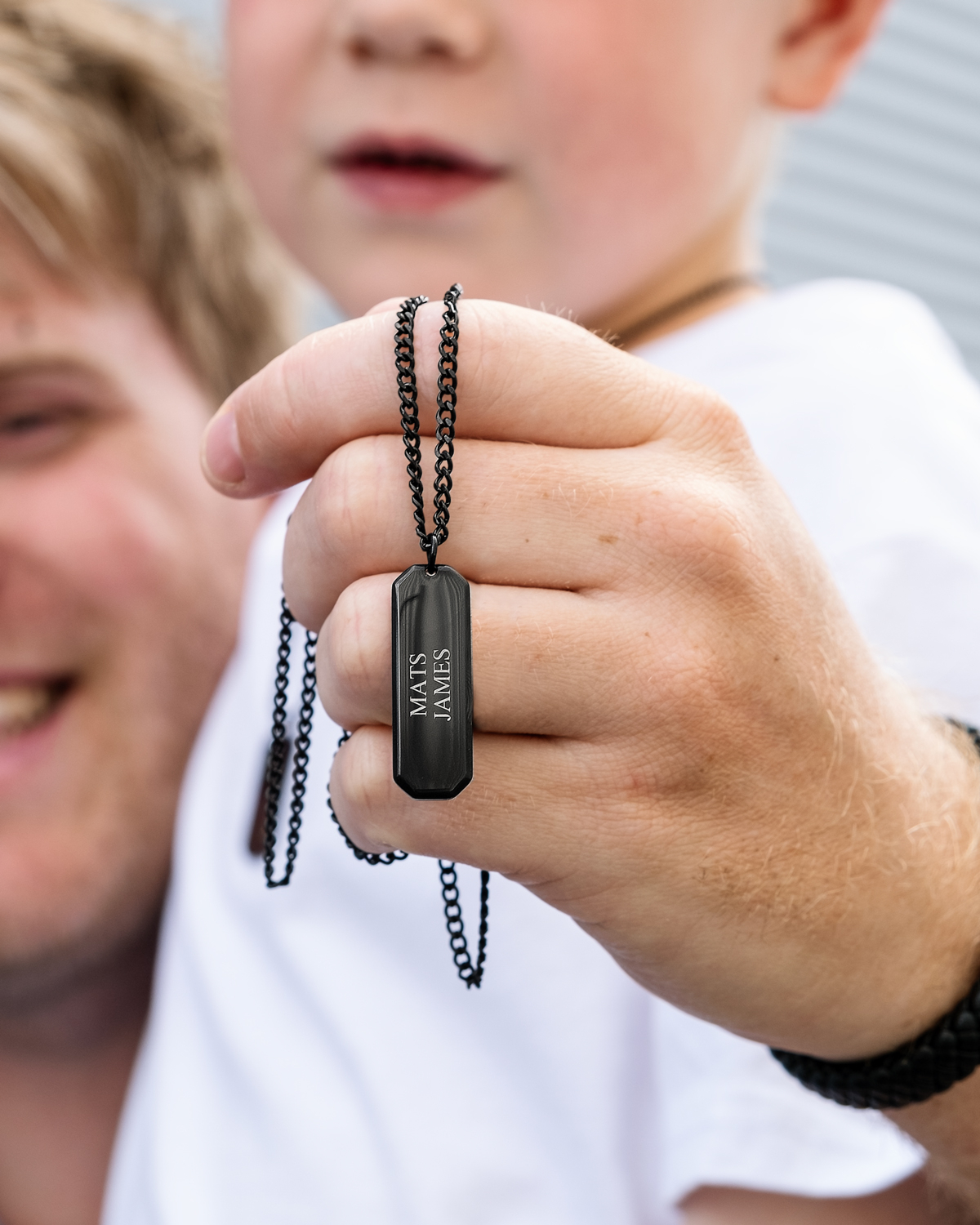 Heren ketting met gravering zwart