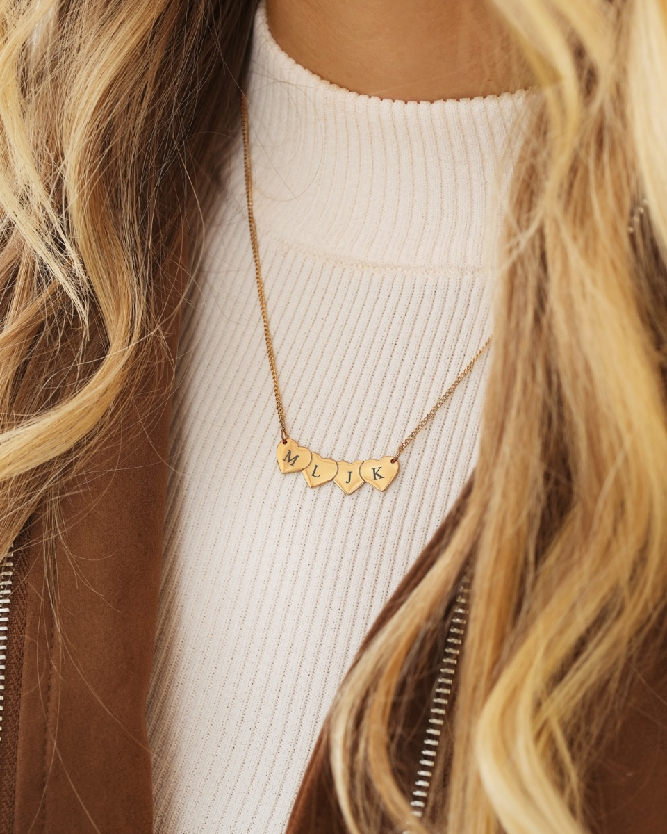 Gouden hartjes ketting 4 hartjes