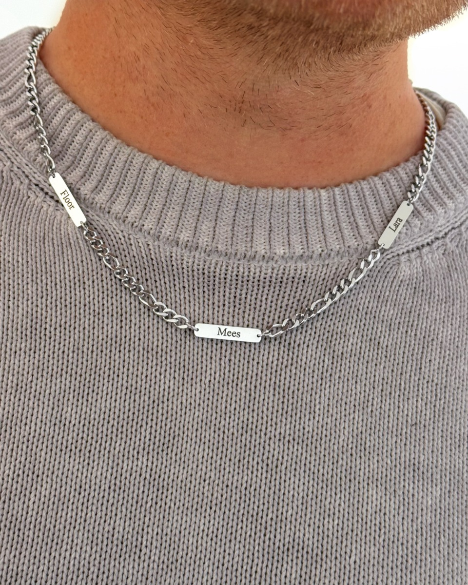 Zilveren schakelketting met 3 namen