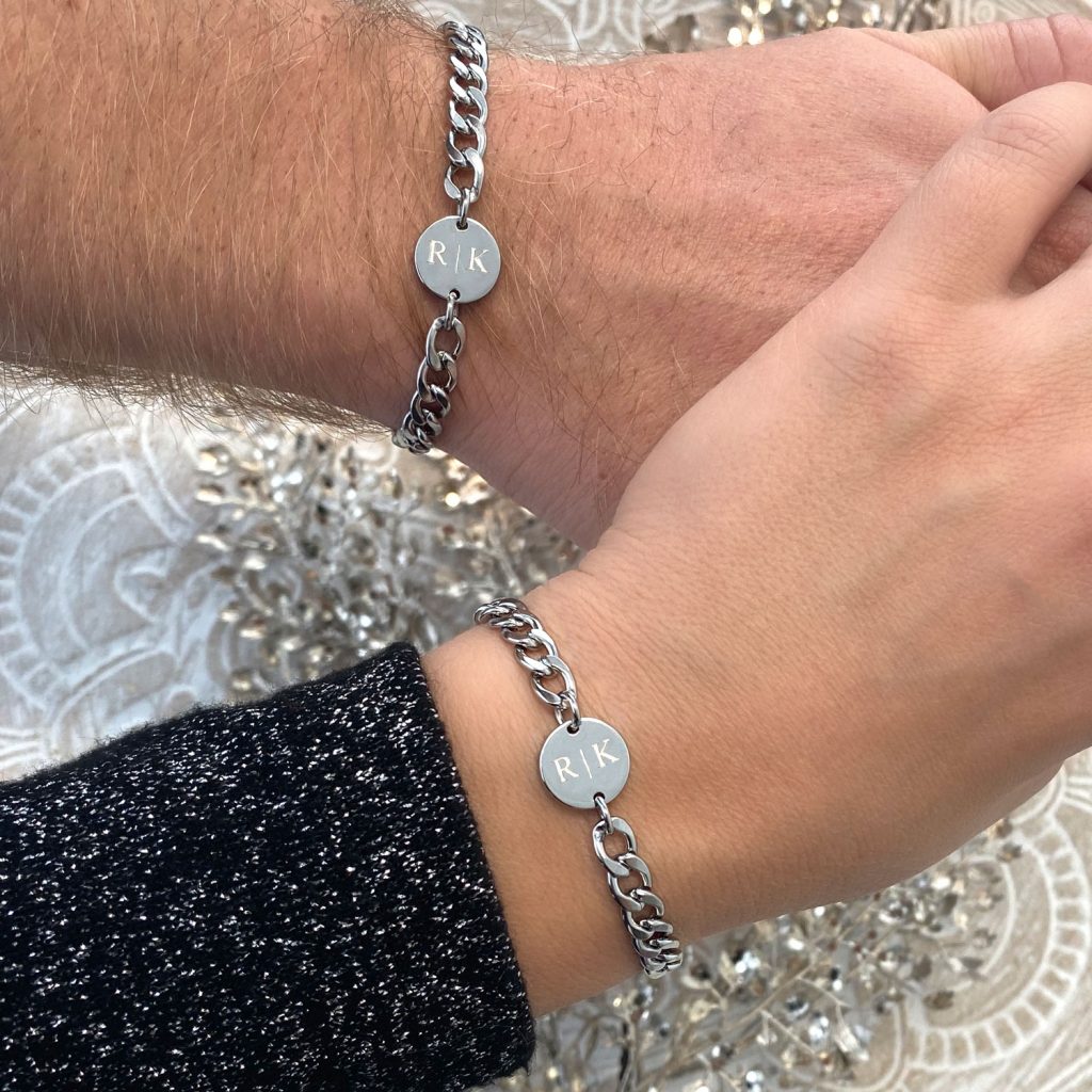 zilveren couple bracelets met schakels