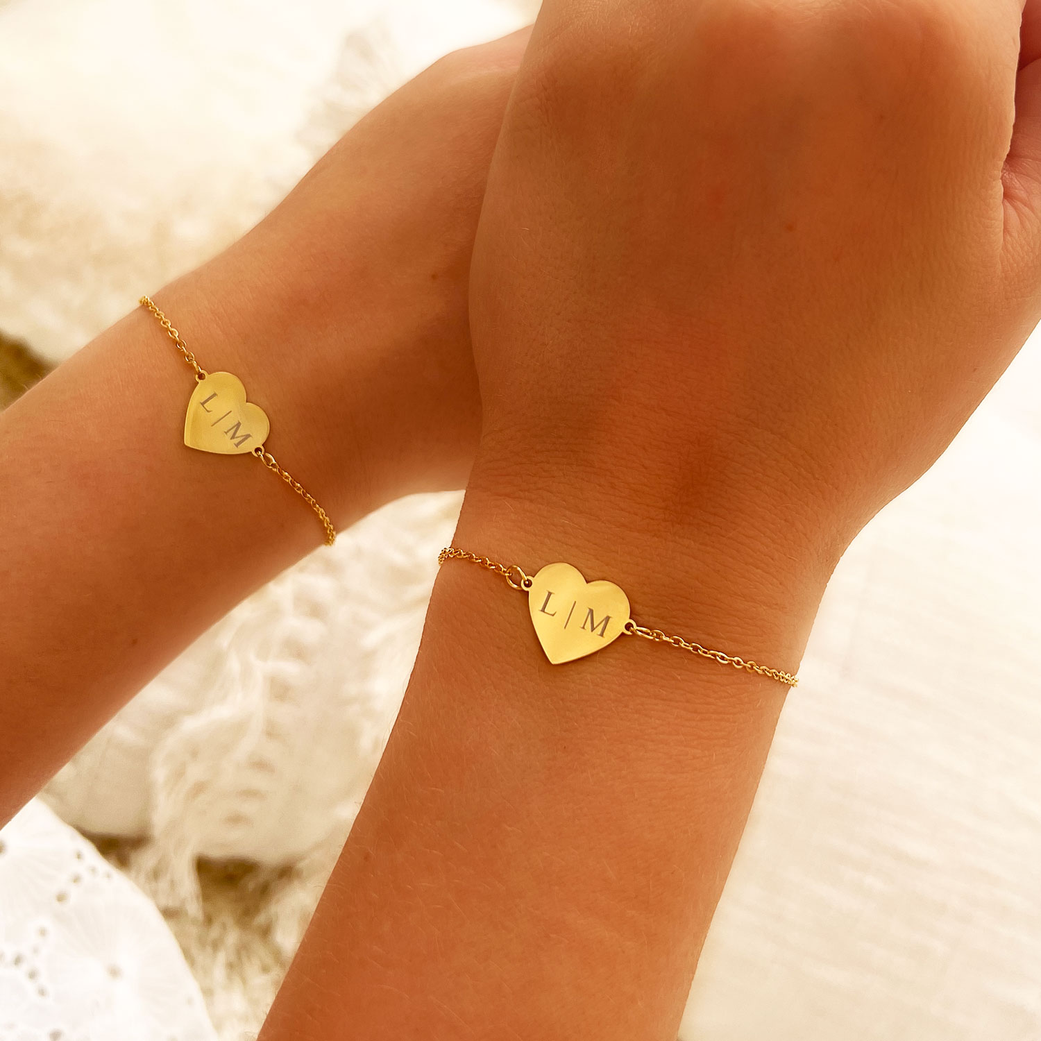 moeder & dochter armbanden love goud