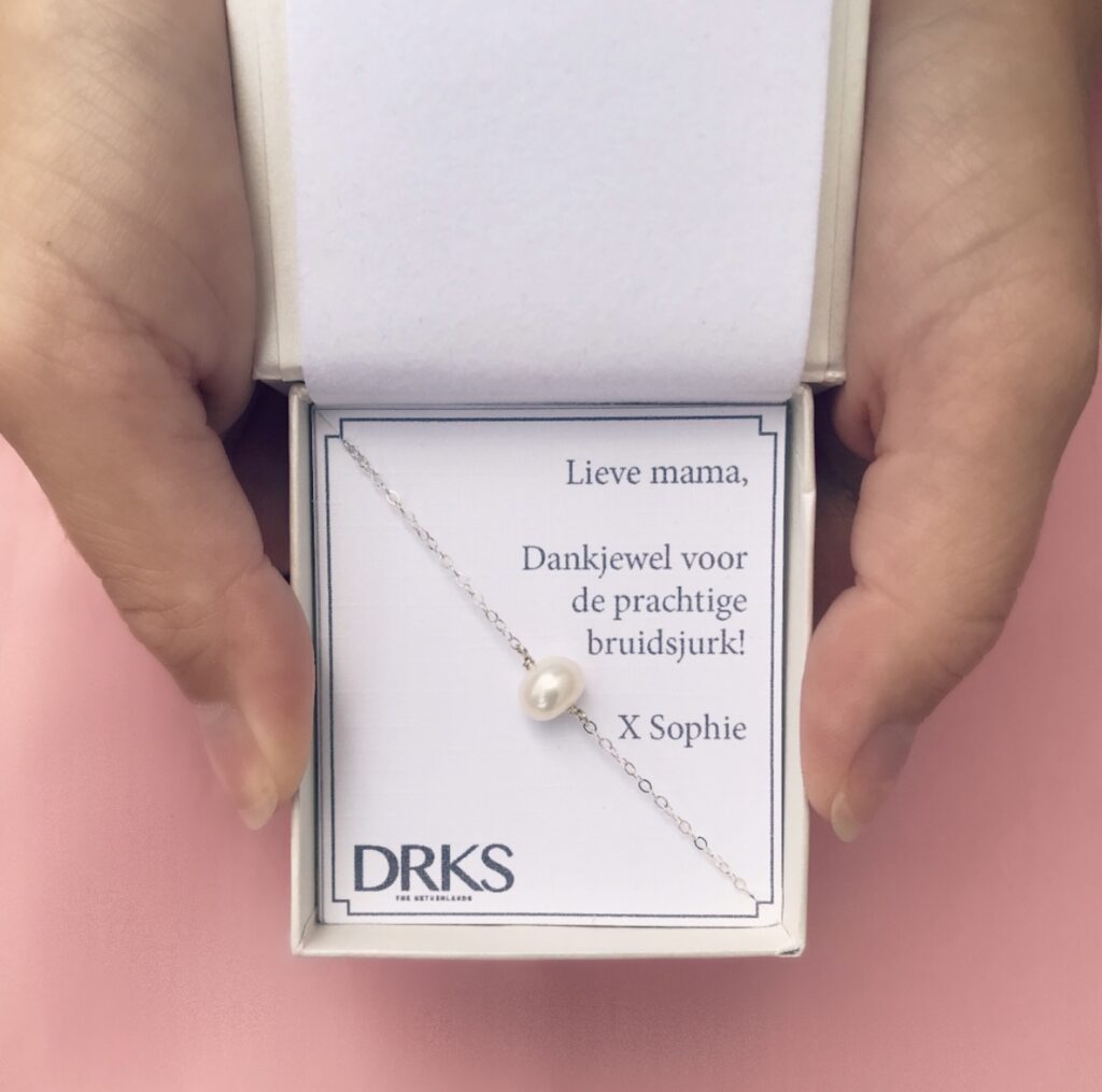 Parel armband in doosje met tekst