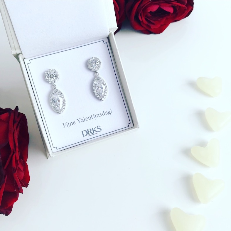 zilveren oorbellen valentijnsdag