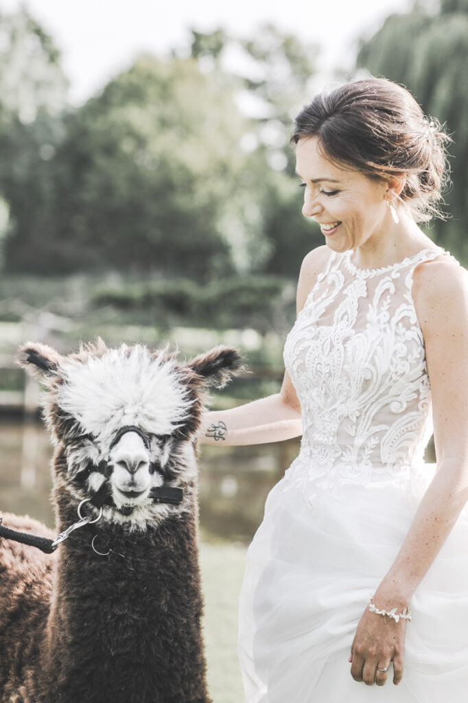 bruidssieraden bij de bruid