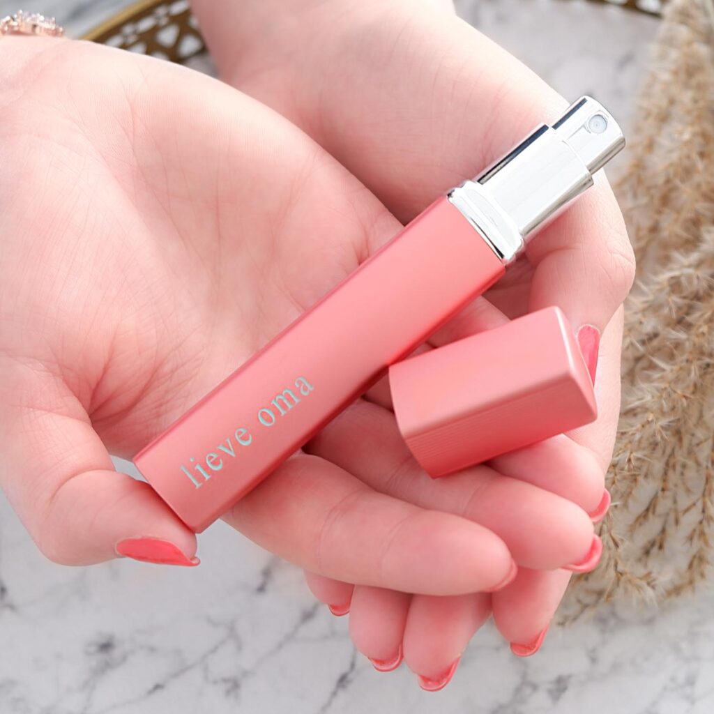 parfumverstuiver met gravering