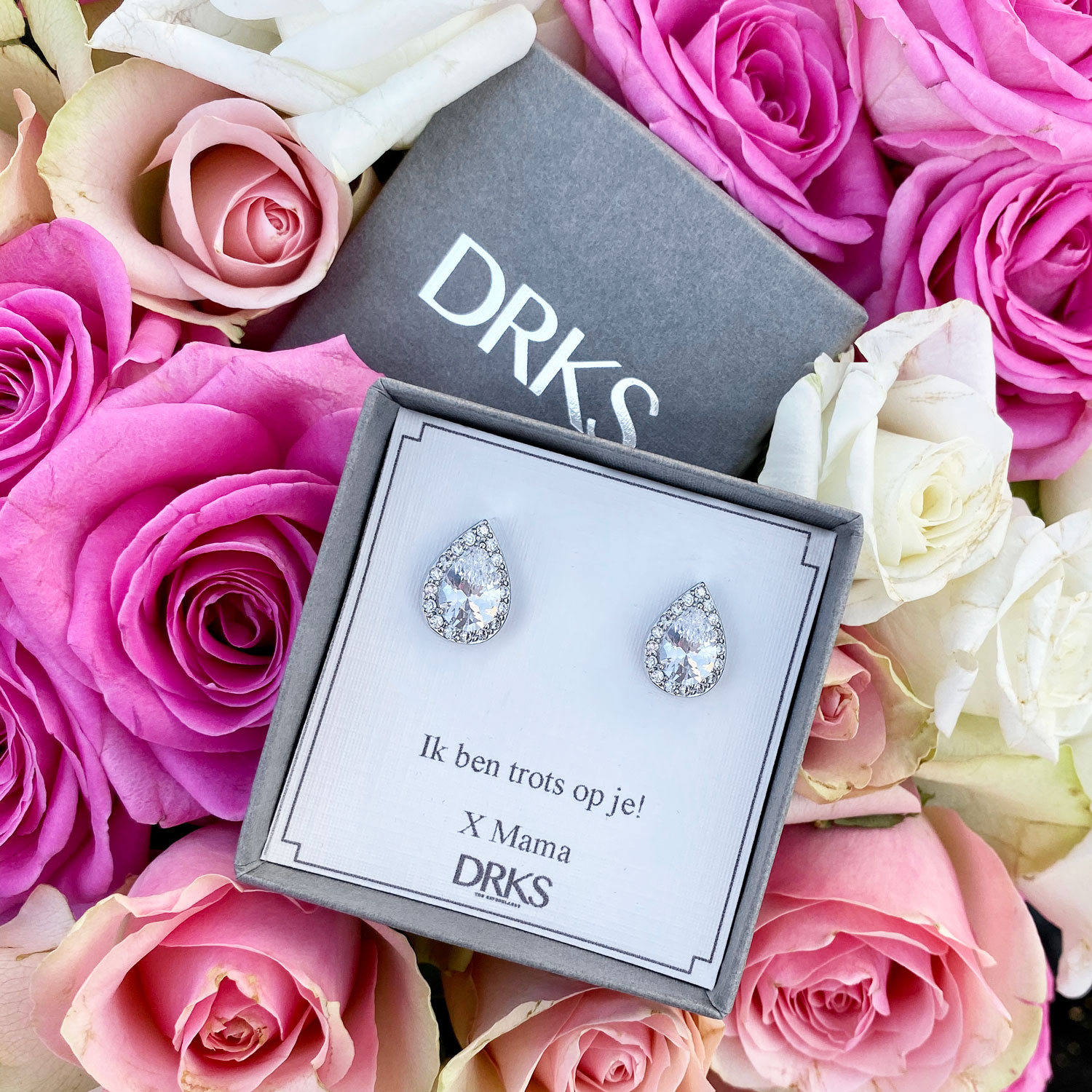 Daily luxury oorbellen druppel in sieradendoosje