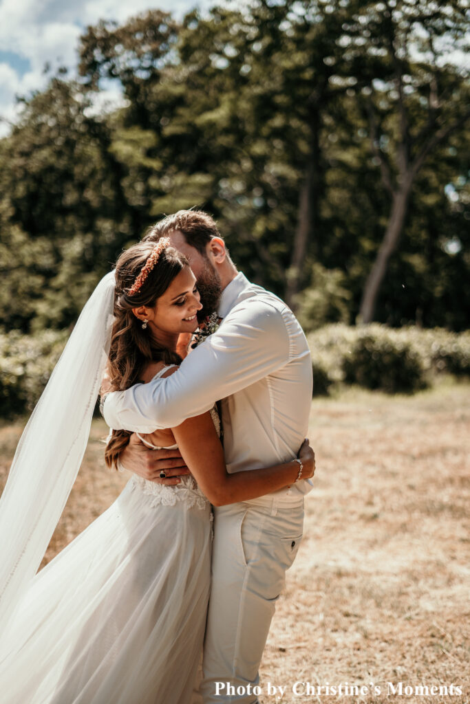 Bruidsfoto met bruid en bruidegom