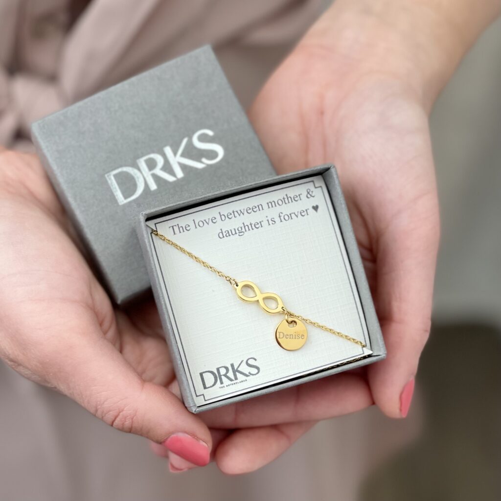 tekst-voor-moeder-en-dochter-in-doosje