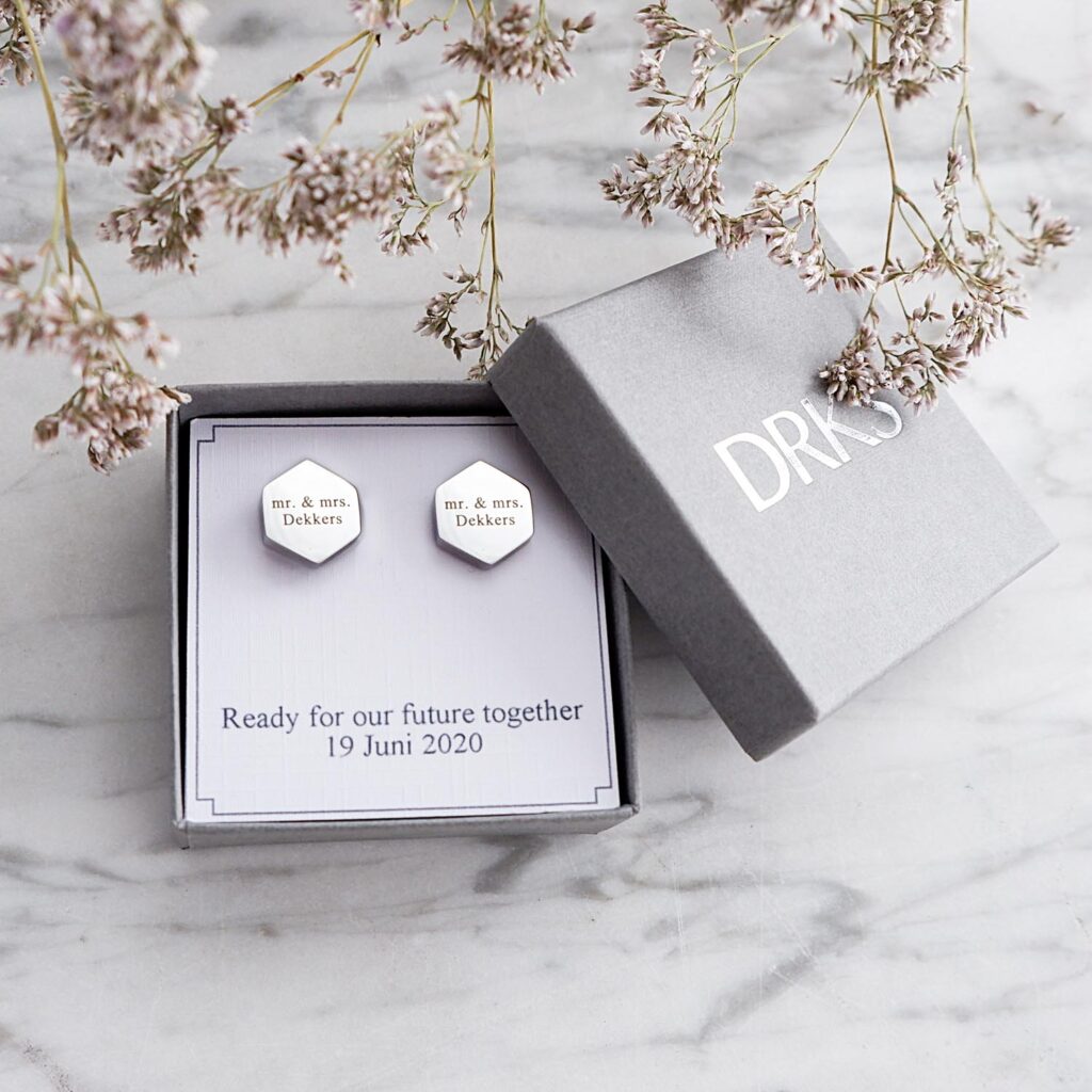 manchetknopen-graveren-hexagon