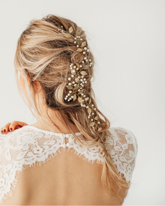 gouden haaraccessoire 