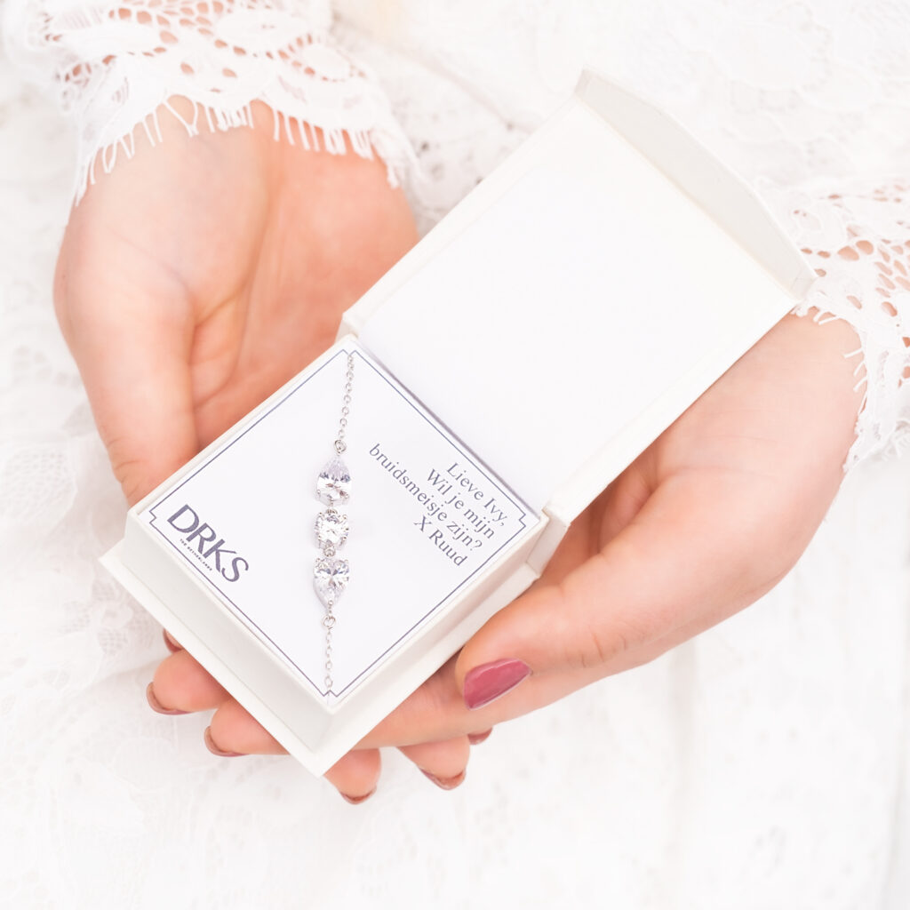 zilveren armband voor bruidsmeisje