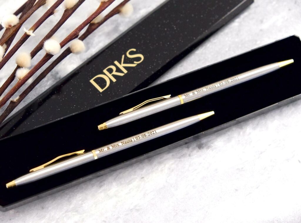 couples pen met gravering zilver