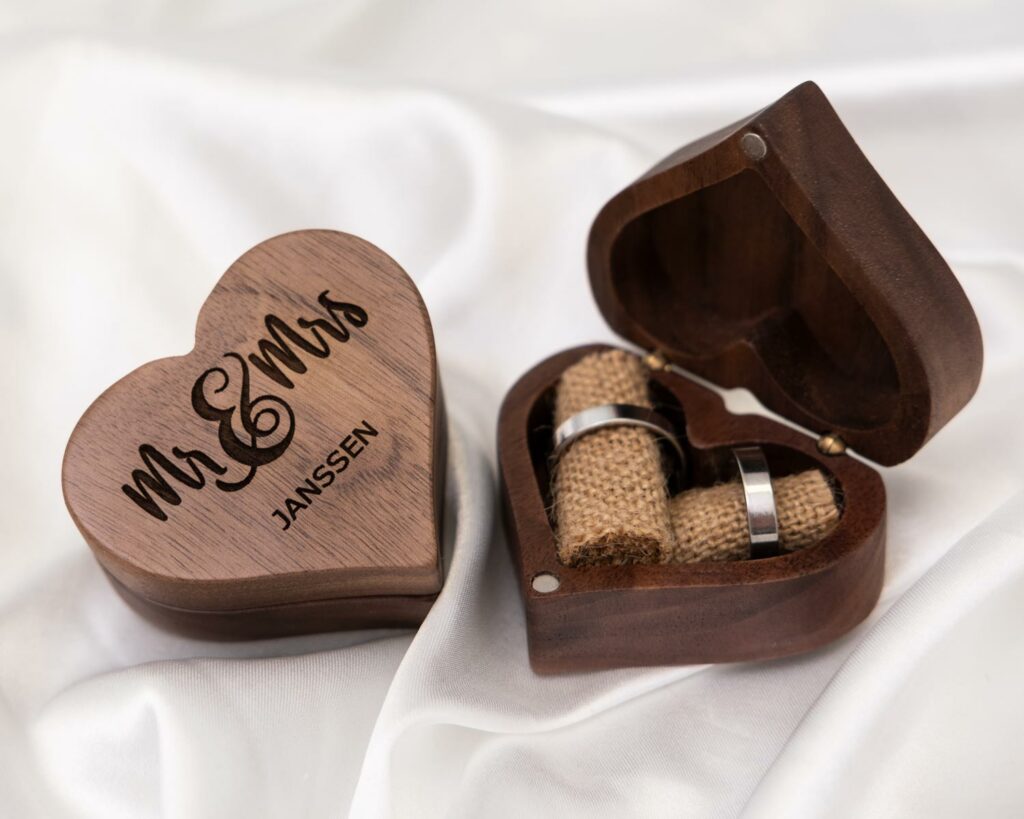 ringendoosje hartje mr & mrs