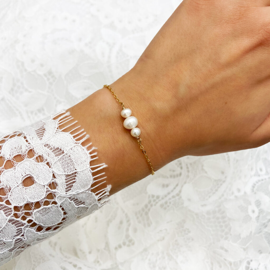 bruidsarmband parels jara goudkleurig 