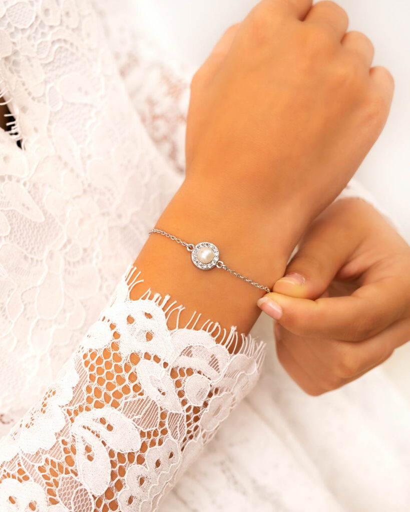 daily pearl armband